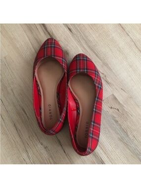 WIDE WIDTH Torrid Red Plaid Ballet Flats for Women
